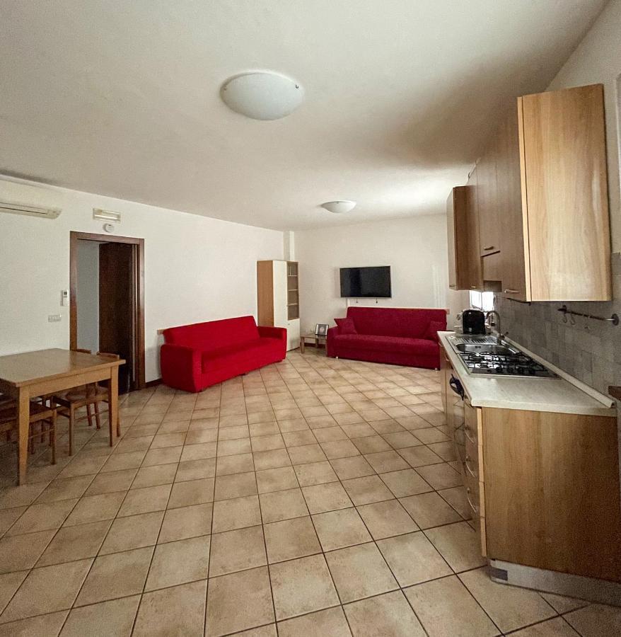 Richi Rent 01 Villa Verona Eksteriør billede